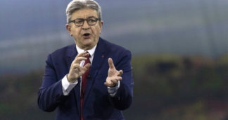 French far-left candidate Melenchon urges supporters not to vote Le Pen