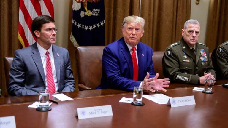 Comment Trump proposa à Guaido une attaque militaire contre le Venezuela