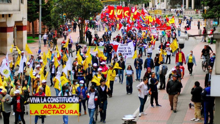 En Colombie, «c’est maintenant ou jamais»