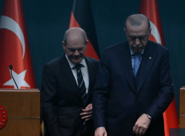 Athens shocked after Erdogan threatens in Greek