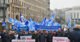 Under banner of “de-Sovietization,” Ukrainian government prepares deep assault on workers’ rights