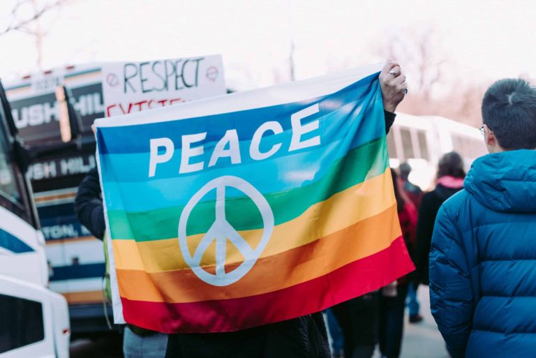 Peace is possible – but not with weapons and military solutions
