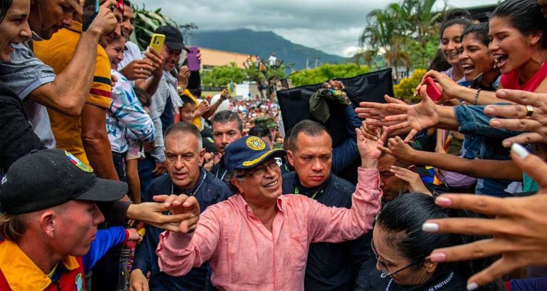 Nouvelle offensive de la paix en Colombie