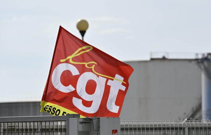 The French proletariat wakes up