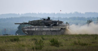 Russia Warns of Escalation As Germany Greenlights Leopard Tanks for Ukraine