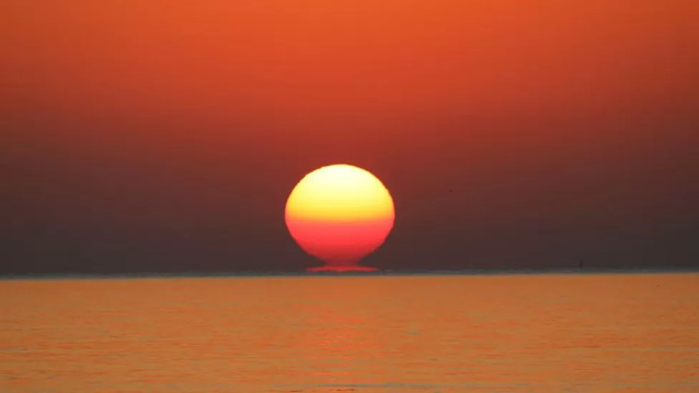 Recent, rapid ocean warming ahead of El Niño alarms scientists