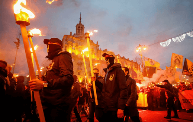 When nobody in the West was putting in doubt the Nazi character of the Azov Batallion