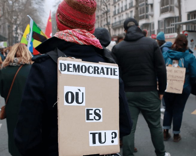 Si on veut une gauche de gauche, il va falloir changer de paradigme et de pratique