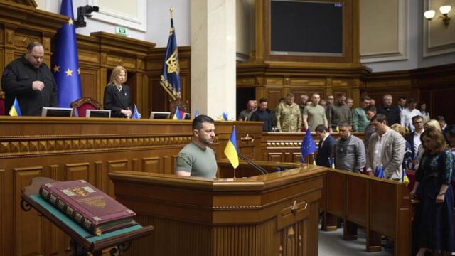 Ukraine’s Parliament Votes to Extend Martial Law, Pushing Back Elections