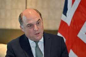 UK’s former Defense Secretary wants more young Ukrainians on the battlefield