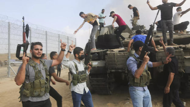 Gaza War as Indicator of West’s Crumbling Dominance