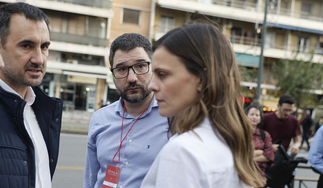 SYRIZA is falling apart after 9 more MPs leave the left-wing party