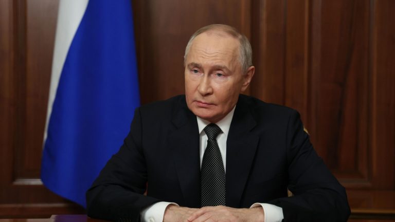 Putin: Russia Strikes Ukrainian Defense Facility With New Oreshnik Ballistic Missile