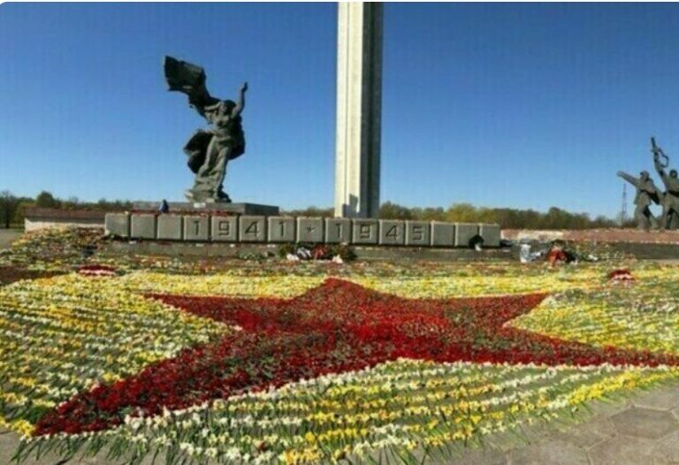 Latvia to prosecute people for celebrating victory over Nazis