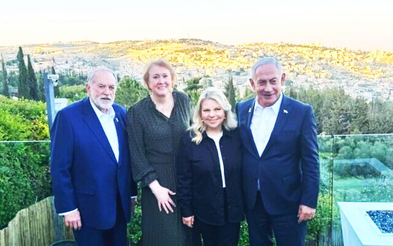 Report: Mike Huckabee Working To Keep Netanyahu in Power