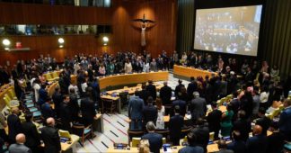 The EU, the Arab League and Turkey ask from Hamas to surrender