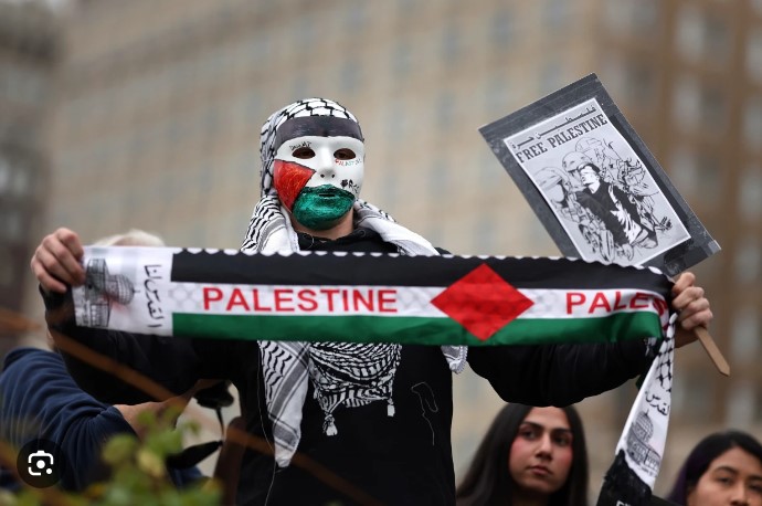 Poll: Americans Are Now More Sympathetic to Palestinians Than Israelis