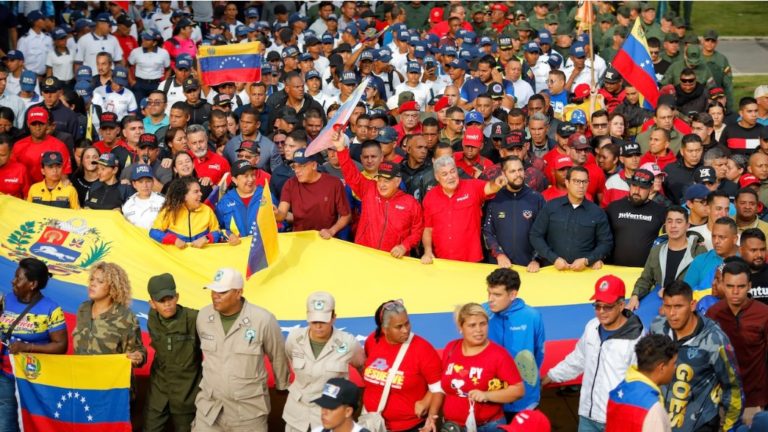 Mass mobilization in Caracas rejects US threats of intervention