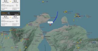 US Flies Two Fighter Jets Deep Into Gulf of Venezuela in Closest Approach to Country’s Coast US Flies Two Fighter Jets Deep Into Gulf of Venezuela in Closest Approach to Country’s Coast