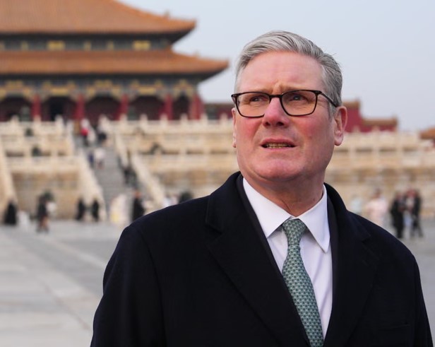 Trump says ‘very dangerous’ for UK to do business with China, after Starmer hails progress in Beijing