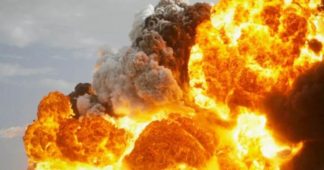 One of the world’s largest aluminum plants is on fire in the UAE after an Iranian strike (VIDEO)