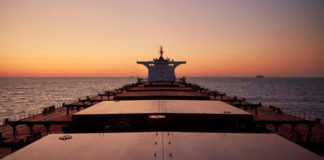 Greek ships secretly supplying Israel with oil and military cargo