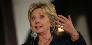 Clinton urges new sanctions against Iran