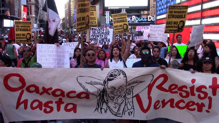 Nine Killed in Police Crackdown on Oaxaca