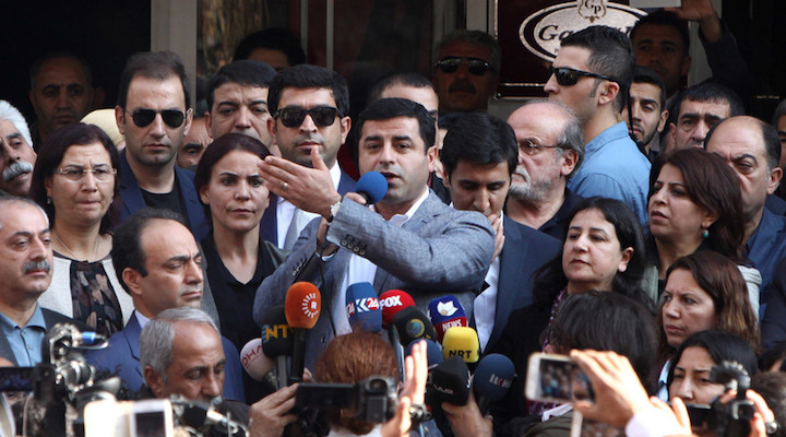 Turkish police detain 2 leaders & 12 MPs of pro-Kurdish HDP party
