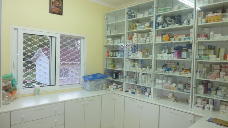 Medicine and Health Care System in Greece is Collapsing