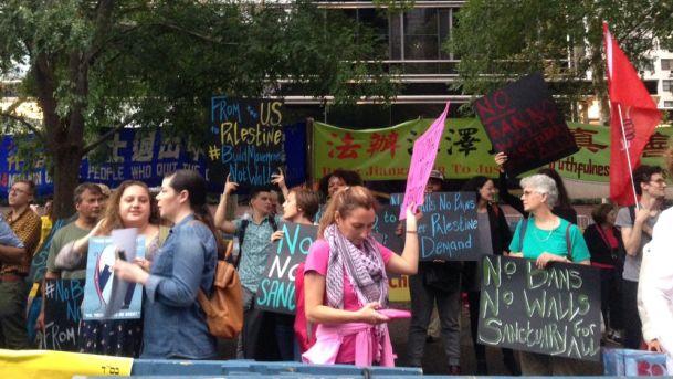 Jews and Palestinians Protest Netanyahu, Trump’s Cozy Relationship at UN Assembly: ‘They Feed Off Each Other!’