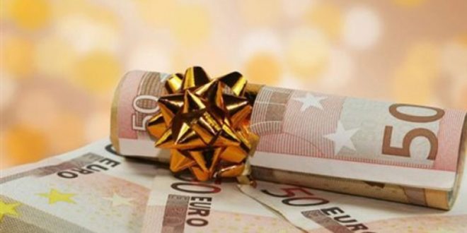 Workers fired after they refused to return the Christmas Bonus to employer