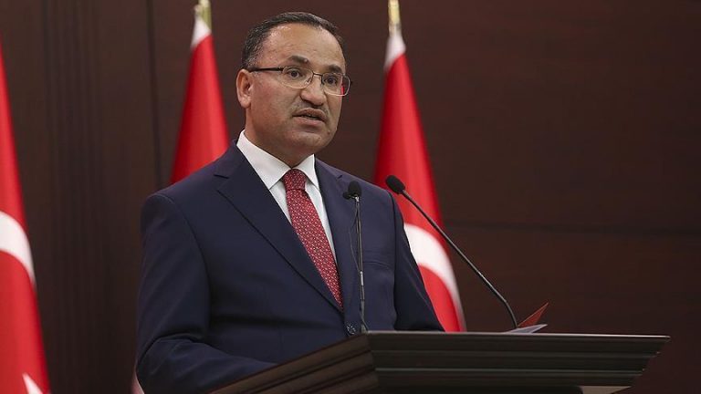 Ankara Hits back over Macron Comments on Russia-Turkey Split