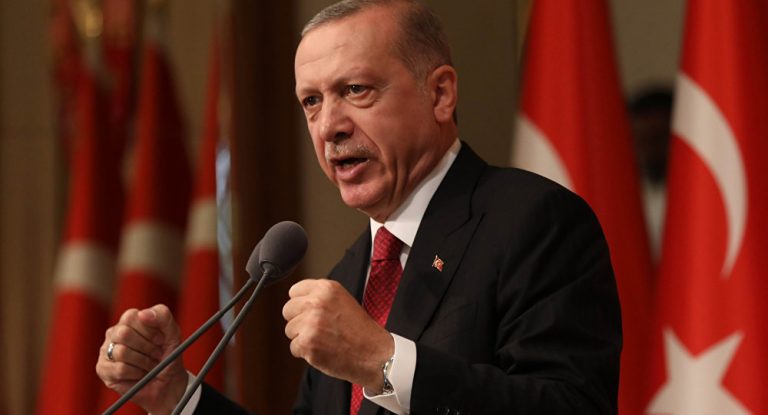 Turkey threatens Greece