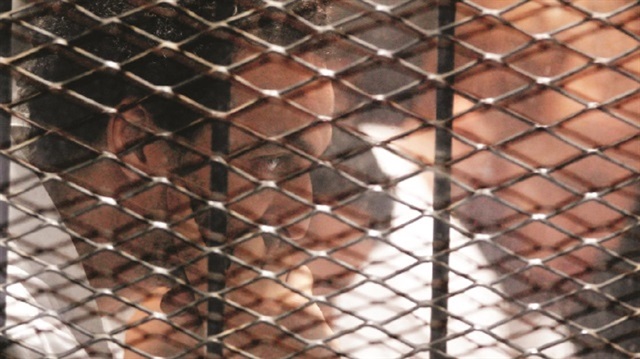 Egypt sentences 75 more to death in compliance with US, Israeli instructions