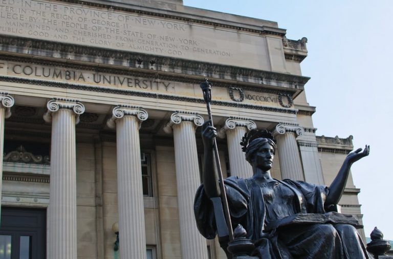 Les universitaires américains pris dans le tourbillon de la désinformation