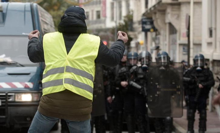 “Acte 6” des “gilets jaunes” : les Versaillais partagés entre enthousiasme et inquiétude