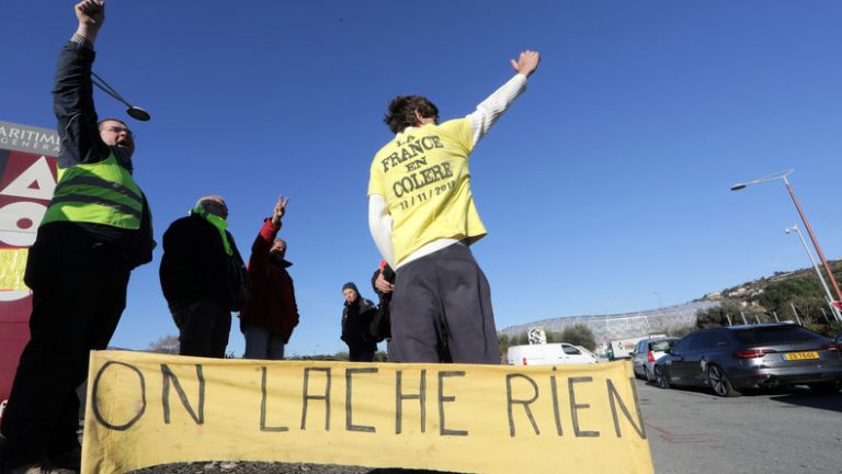 Yellow Vests ACT X