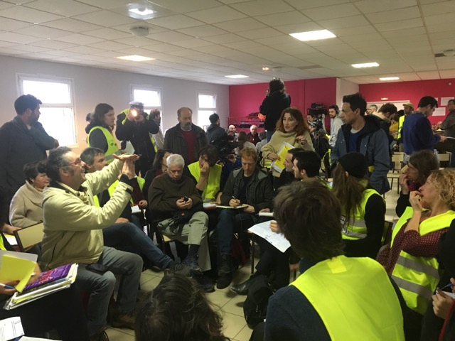 Yellow vests: When the popular Classes defend their Nation