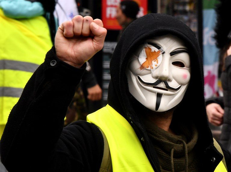 Italian solidarity march to Yellow Vests