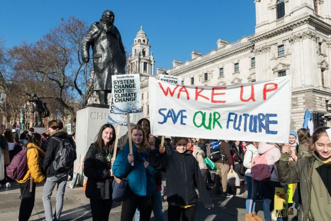 Manifeste pour un soulèvement étudiant et lycéen le vendredi 15 mars 2019