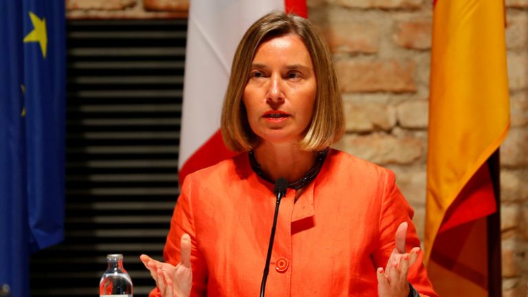 L’UE, Paris, Berlin et Londres haussent le ton face à l’escalade américaine contre l’Iran
