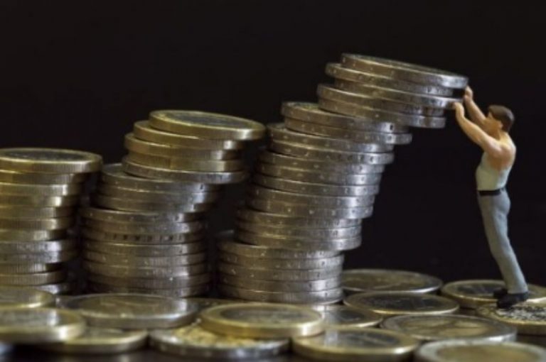 Dix ans après la crise financière, craintes d’un nouveau choc