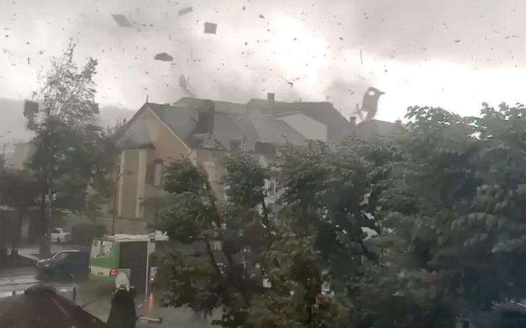 No class distinctions. Climatic Change hits the super-rich Luxembourg