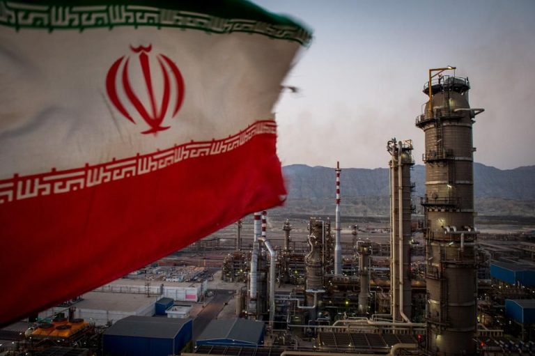 Trump Regime Threatens Illegal Sanctions on Nations Legally Buying Iranian Oil