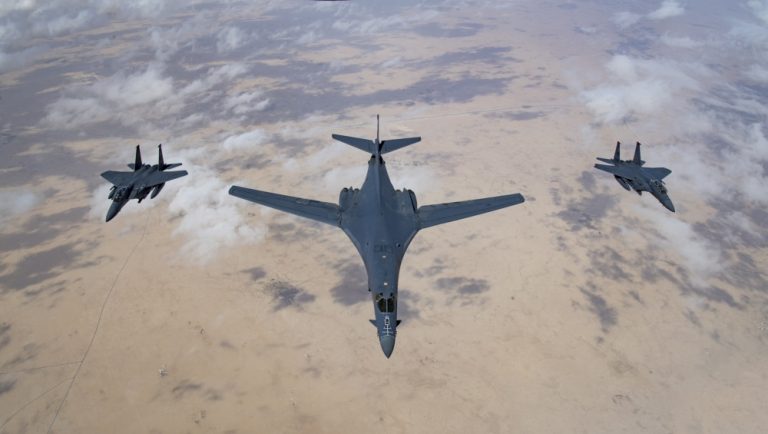 American B-1B deployed in Saudi Arabia against Iran