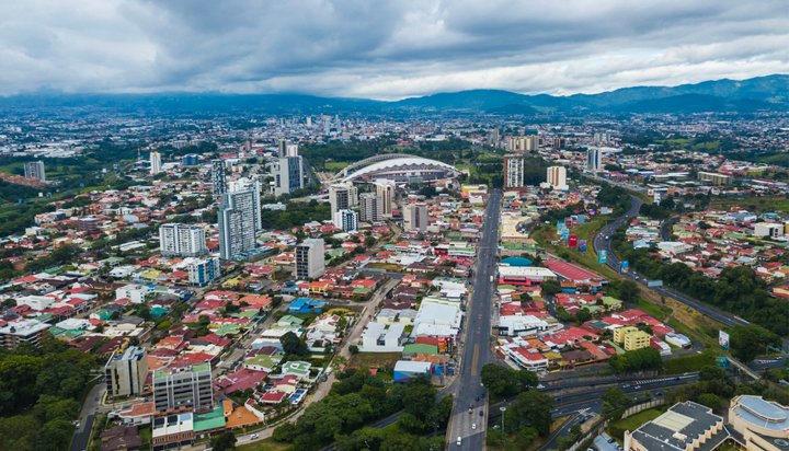 Costa Rica, a pioneer in Renewable Energies and protection of the environement