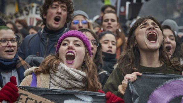 Macron pension reform: France enters second day of strikes