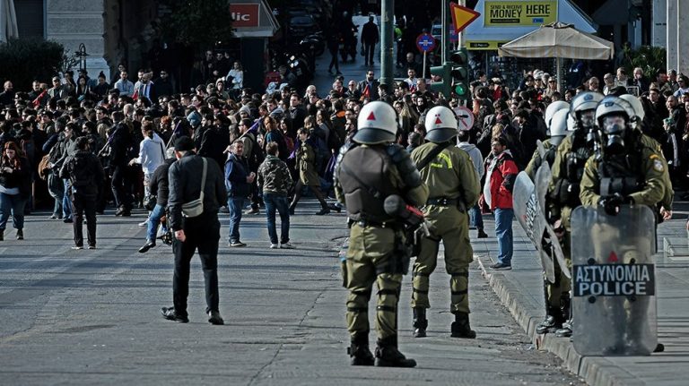 Grèce: incidents lors de manifestations en mémoire d’un adolescent tué par un policier