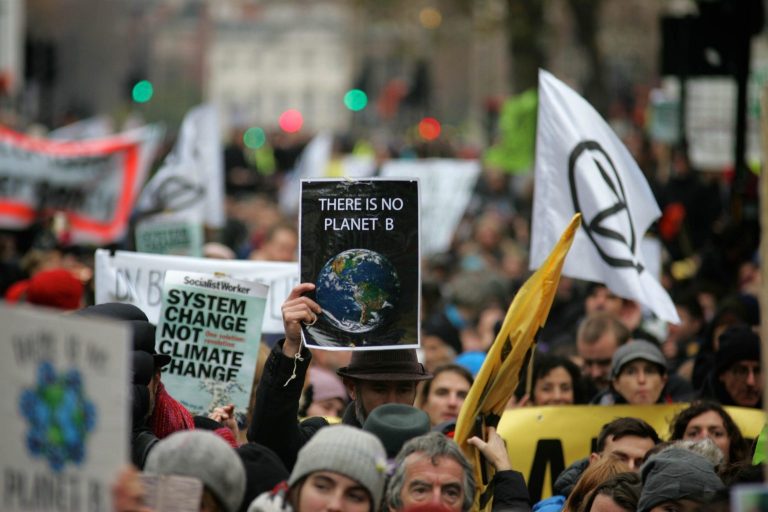 XR, Greenpeace et de nombreuses ONG fichées comme terroristes en puissance par la police britannique